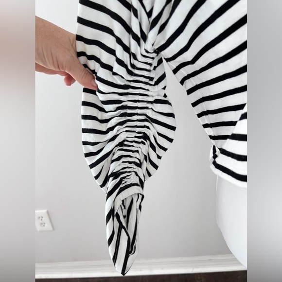 A.L.C. Madison Striped Long Sleeve Crop Top medium - Picture 6 of 12